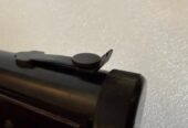Industry Brand 4,5mm kniklooppistool, jaren 70, bakkelieten grip