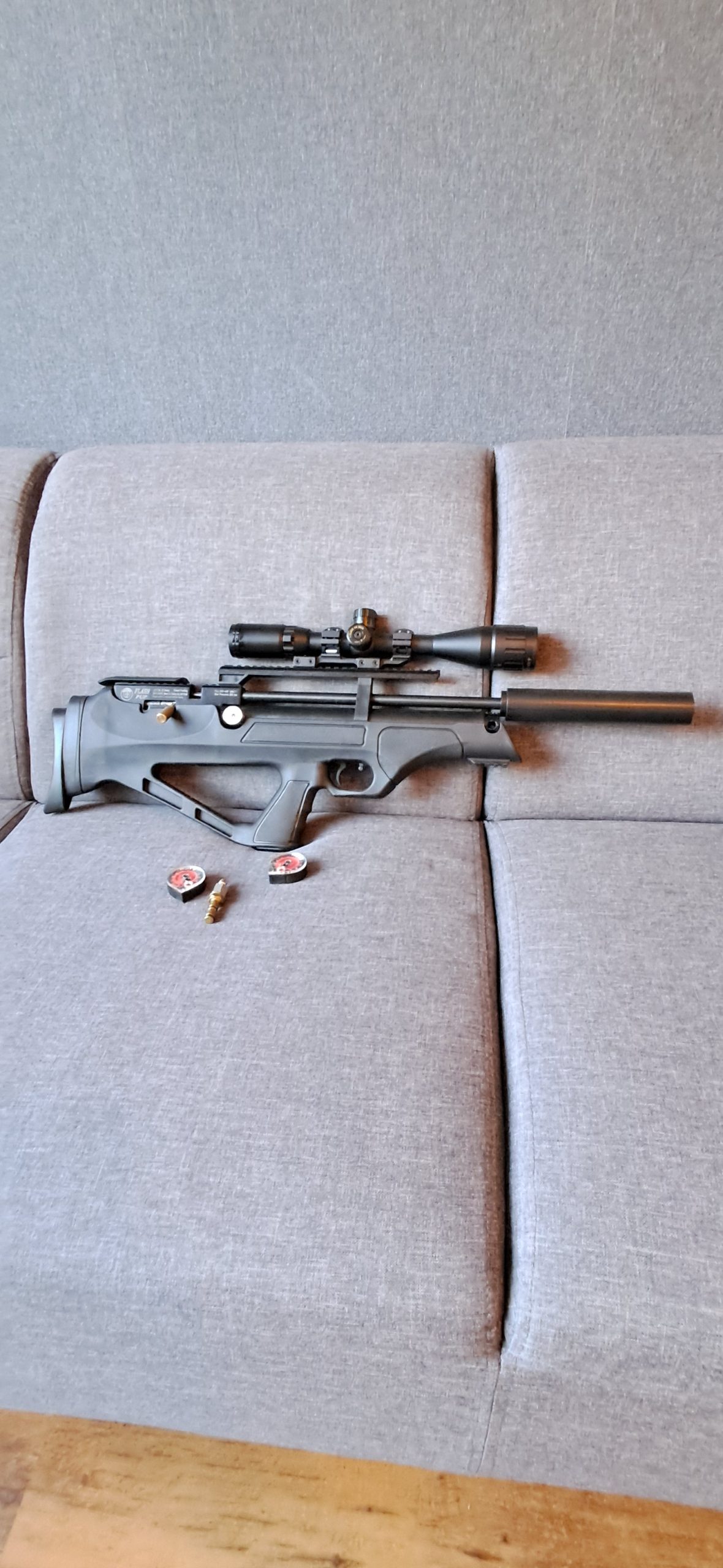 Hatsan Flashpup 5.5mm met Bsa 4x16x44 kijker.
