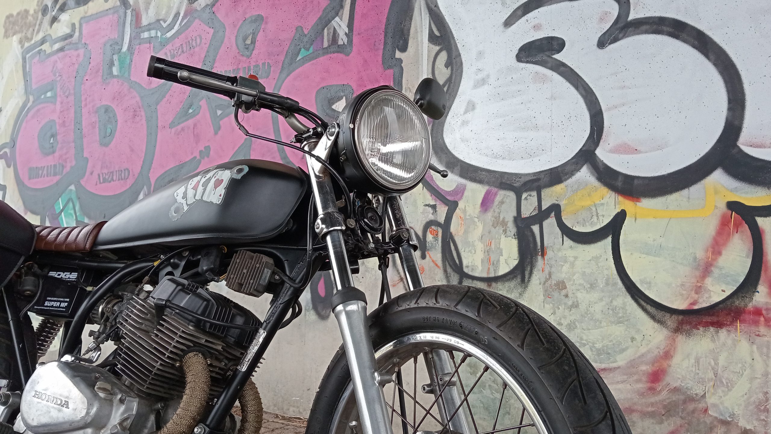 Honda Cafe Racer 250cc. Te ruil