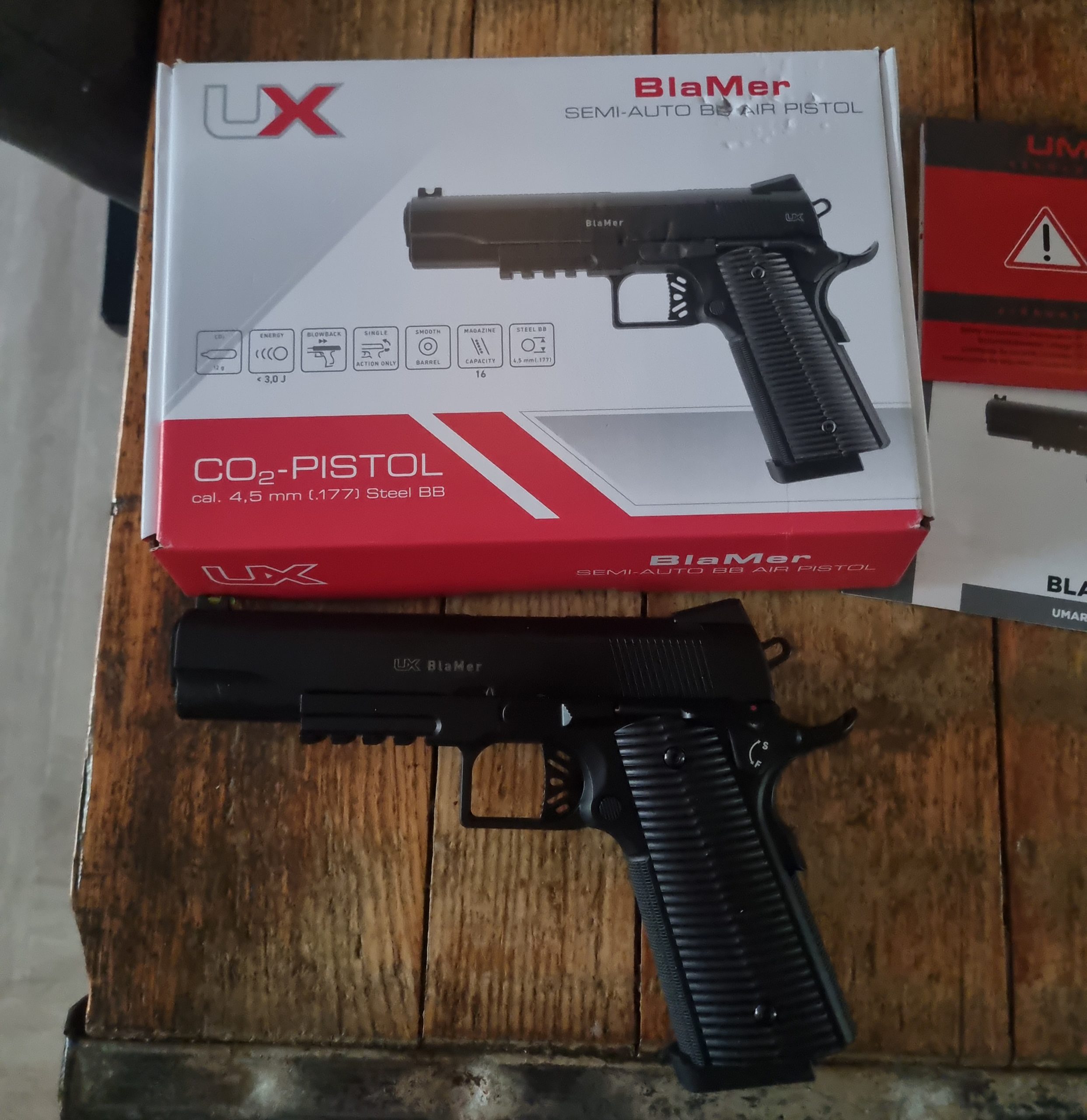 SPIKSPLINTERNIEUW EN ONGEBRUIKT IN DE DOOS