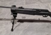 Umarex 850M2 met kijker, bipod, magazijnen, kogeltjes, co2-patronen en koffer