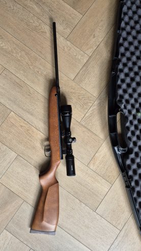 Weinrauch HW30 met rictvizier en hardcase ZGAN