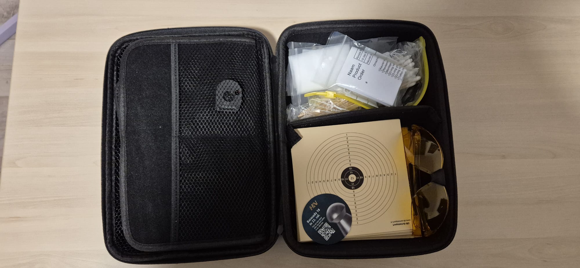 Complete set bestaande uit drie luchtbuksen, 1x PCP, 2x Knikloop, Luchtfles 232 bar
