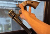 2 CO2 revolvers