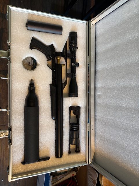 Gunpower Shadow 5,5mm zeer compleet