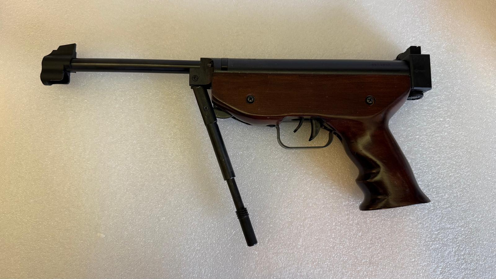 Industry Brand QS35 4,5mm onderspanner veerdruk pistool.