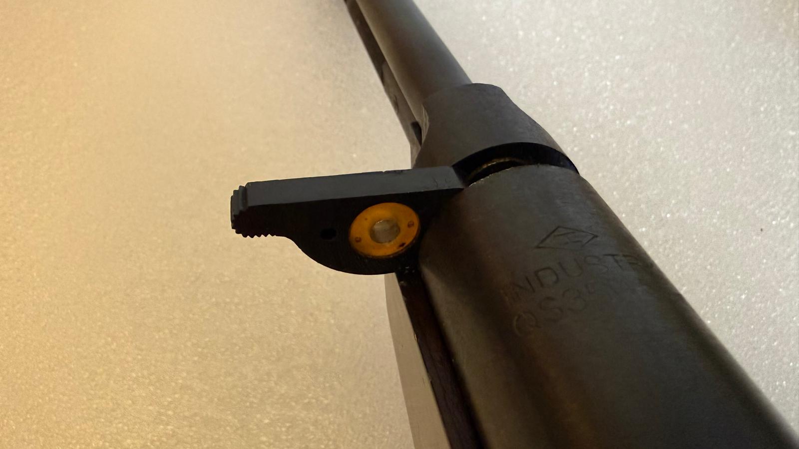 Industry Brand QS35 4,5mm onderspanner veerdruk pistool.