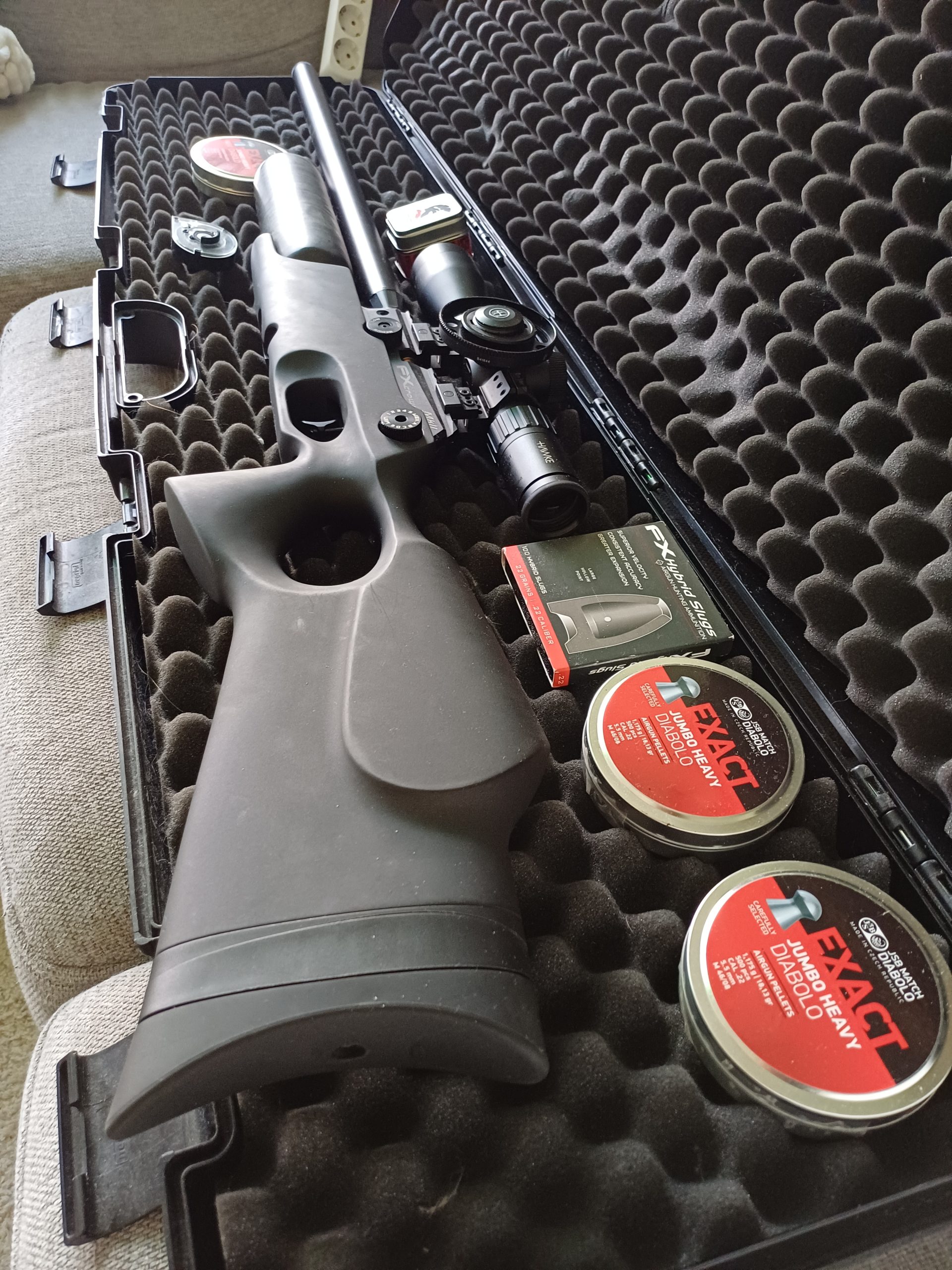 FX Crown MKII .22 Inc airmax 30sf compact