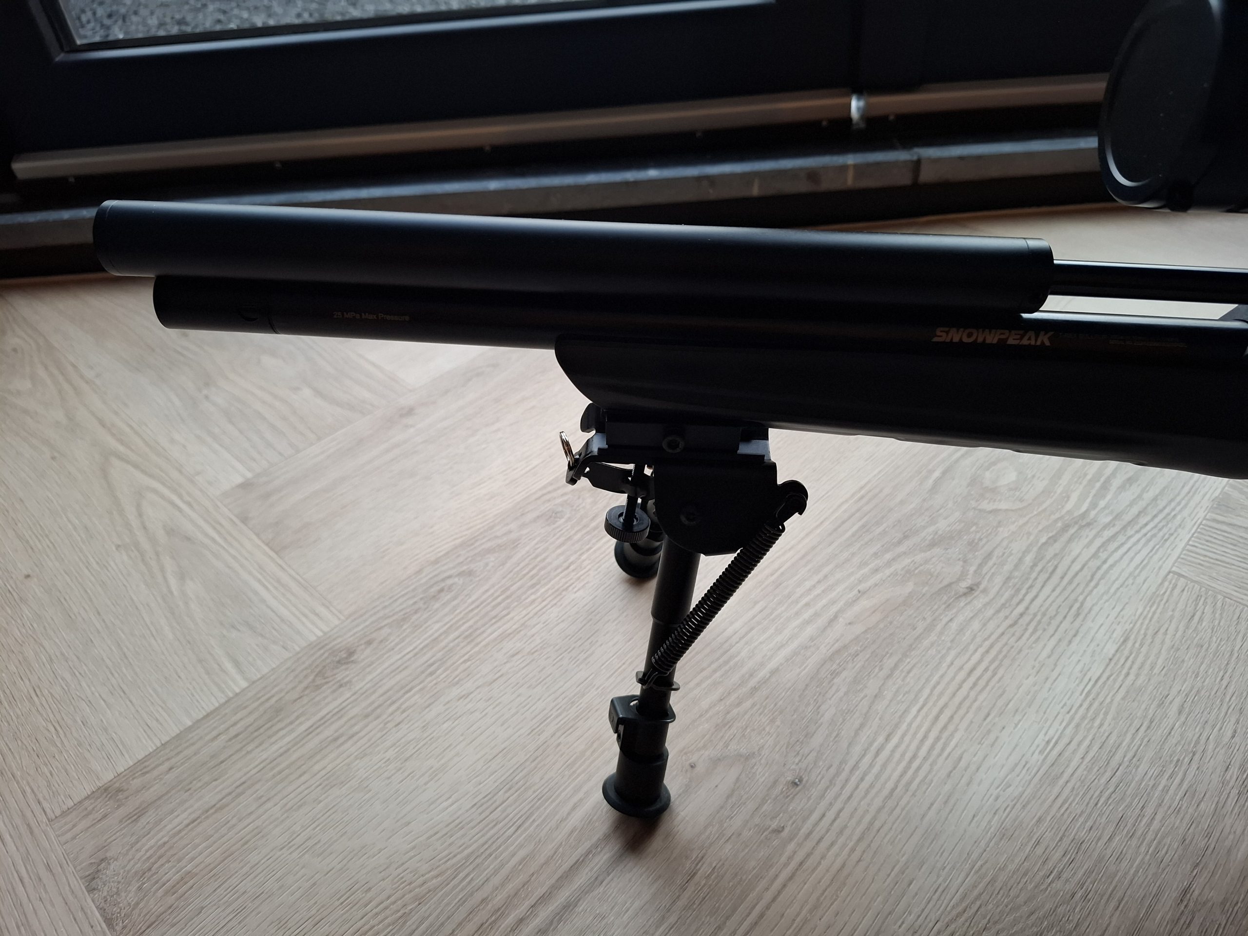 Snowpeak t-rex bullpup 6.35 Nikko stirling 4-12×50 AO IR MD