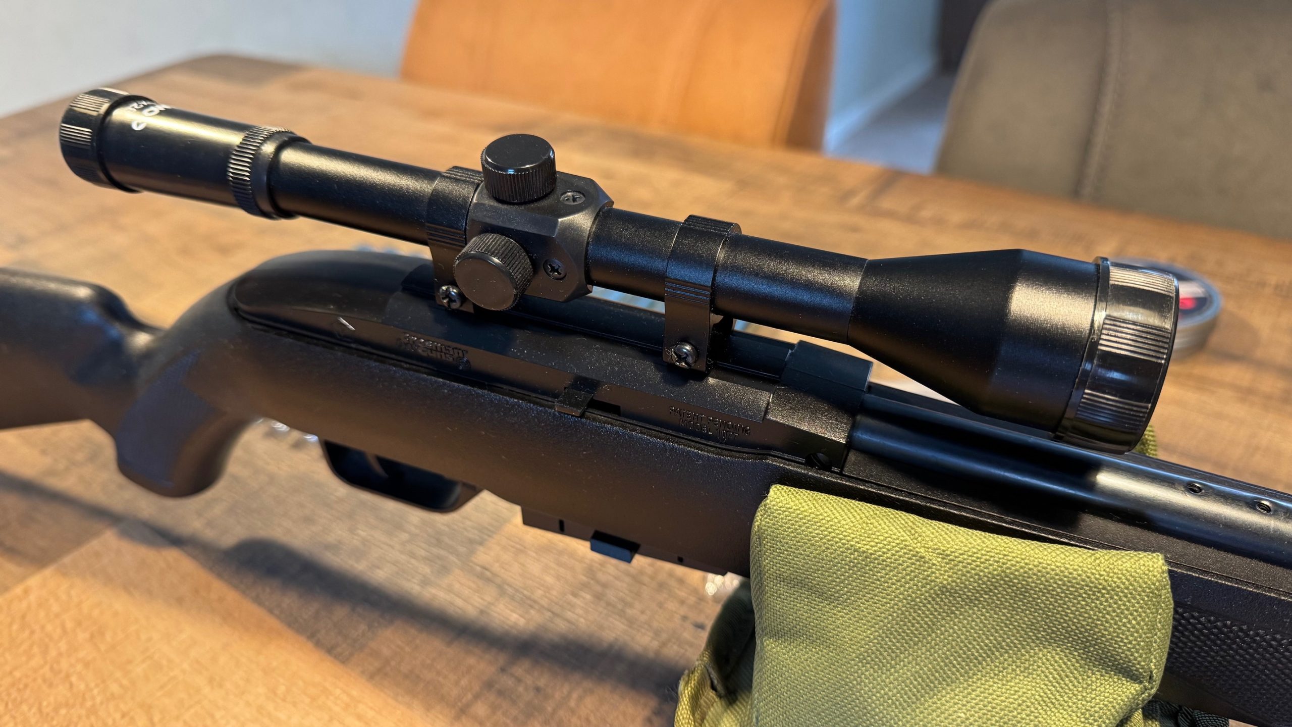 CROSMAN 1077 compleet